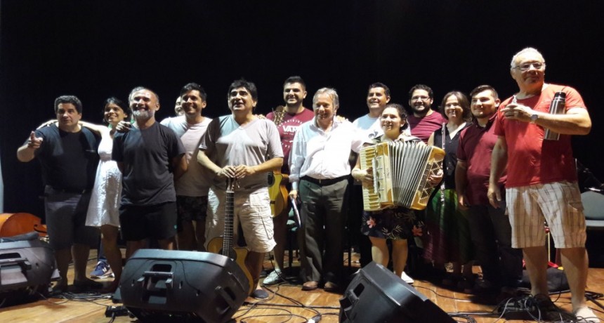 Hoy miércoles la delegación de Entre Ríos se presenta en el Festival de Cosquín 