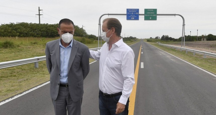 Bordet inauguró la repavimentación de la ruta 127 y destacó el compromiso del gobierno nacional