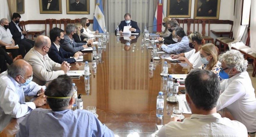 Bordet dijo que seguirá priorizando recursos en salud y ratificó el adicional para el personal afectado a la pandemia