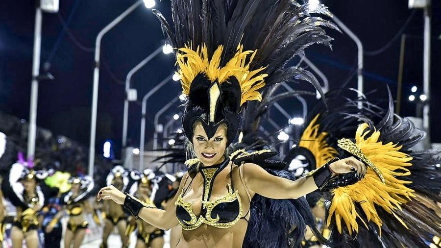 CON PRECIOS BAJOS Y PREVIAJE. Tras un año sin brillo y color, vuelven los carnavales a Entre Ríos