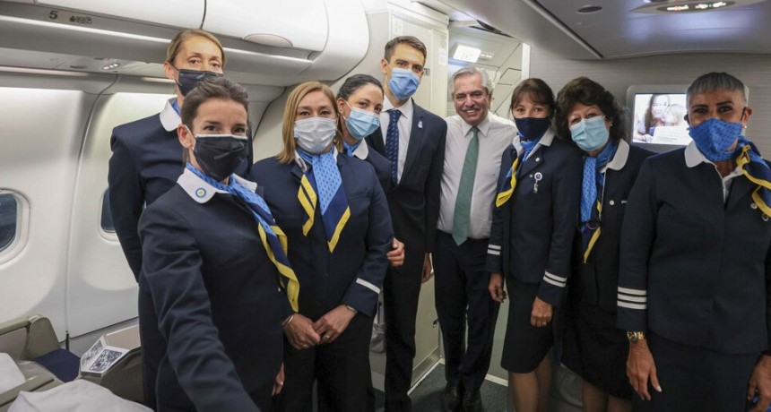 Alberto Fernández viajará a Rusia y China con comitiva reducida. El Presidente, al encuentro de Putin y Xi Jinping