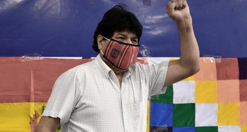 Evo Morales celebró la devolución del crédito al FMI