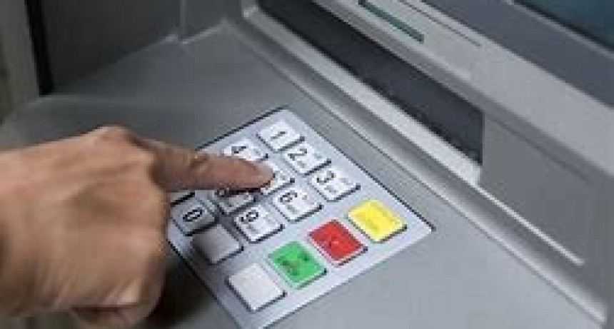 Este sábado 27 comienza el pago de haberes a estatales con aumento