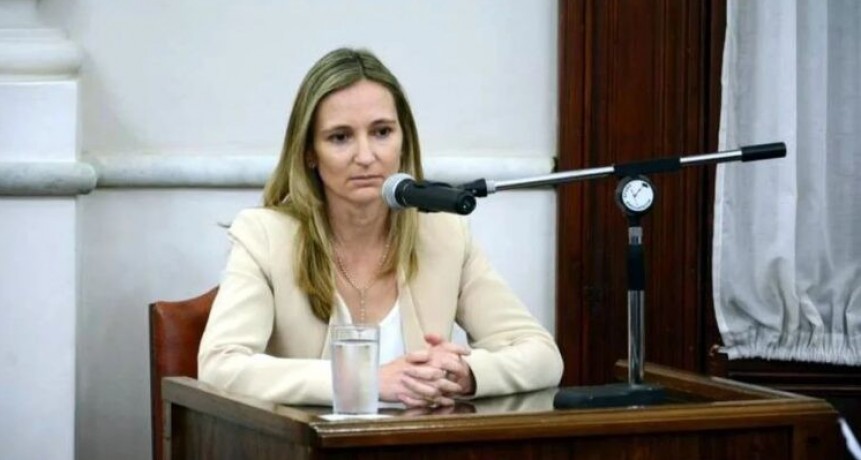 NO HABÍA DELITO: UNA JUEZA ACUSÓ A UNA FUNCIONARIA BASÁNDOSE EN UNA NORMA DEROGADA