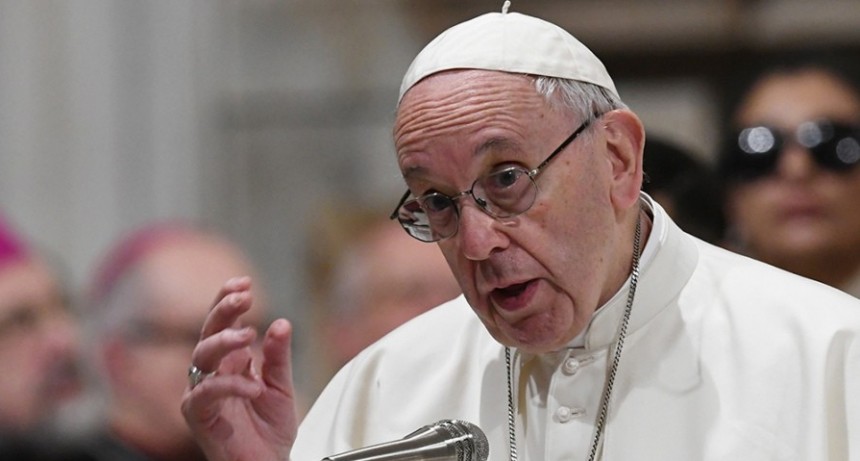 Vaticano: El Papa se presentó en la embajada rusa a expresar su 