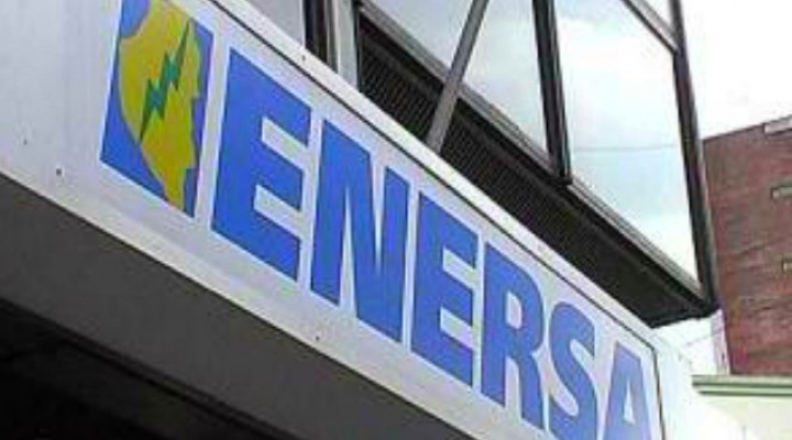Presentan amparo colectivo contra Enersa por los aumentos de tarifas 