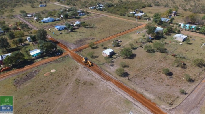 EL MUNICIPIO LLEVA ADELANTE UN PROYECTO DE ENRIPIADO EN CALLES DEL PARAJE LAS DELICIAS 