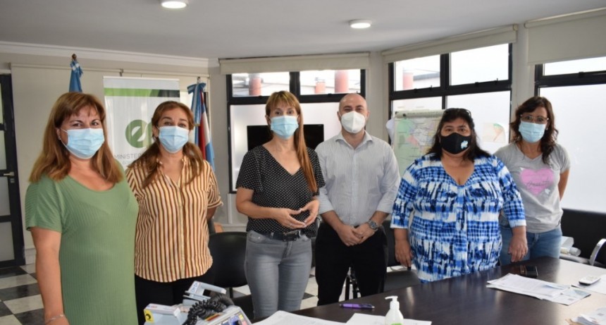 Entregaron un cardiodesfibrilador al hospital Justo José de Urquiza de Federal