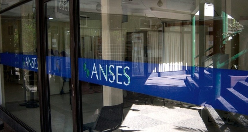 El Gobierno anunció un subsidio extraordinario de $ 1.500 a jubilados en abril y mayo