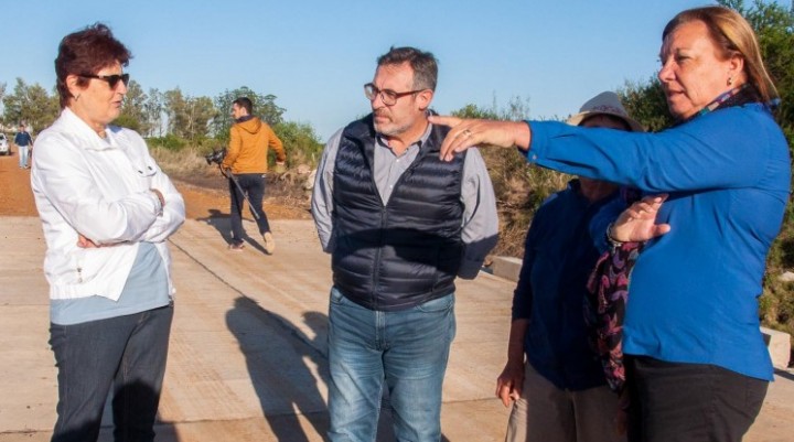 Finalizó la construcción de una calzada sumergible en Colonia Baylina