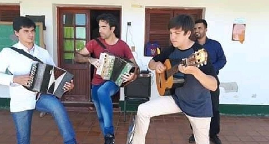 TALLER: “HOY HABLAREMOS DE CHÁMAME”