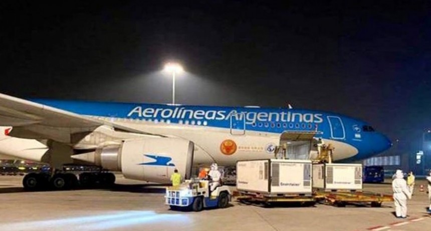 Con un nuevo arribo este lunes, la Argentina suma casi 9 millones de dosis de vacunas