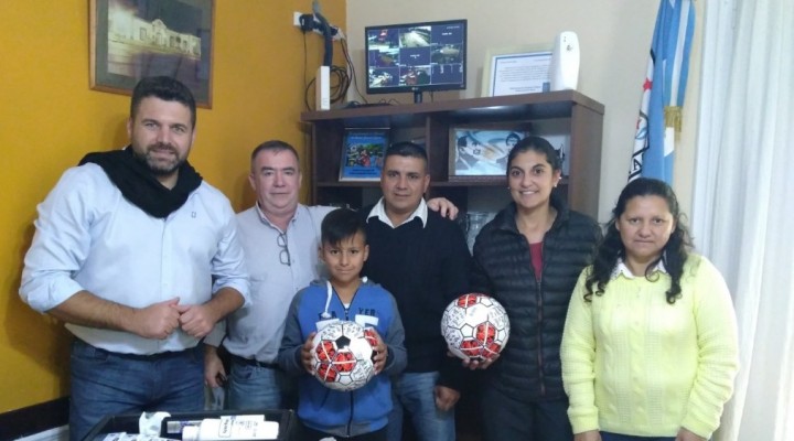 LA MUNICIPALIDAD CONTINÚA CONTRIBUYENDO CON LOS CLUBES 