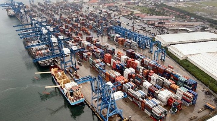 Gremios marítimos paralizarán el jueves todos los puertos del país