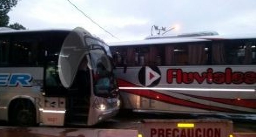 Aumenta el pasaje de colectivos entre Paraná y Santa Fe 
