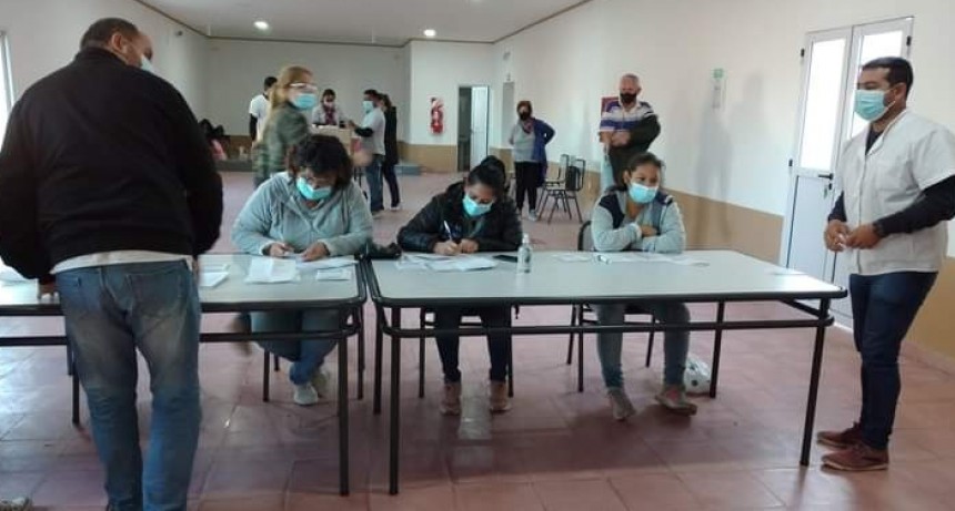 CONTINUA EL PLAN RECTOR DE VACUNACION A MAYORES DE 70 AÑOS- 2DA DOSIS DE VACUNA SINOPHARM