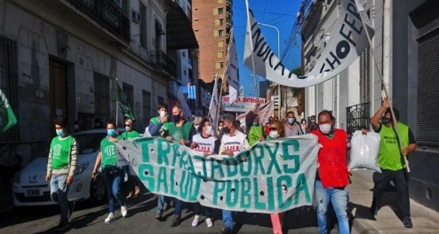 Trabajadores de Salud se movilizan por la apertura de la paritaria sectorial