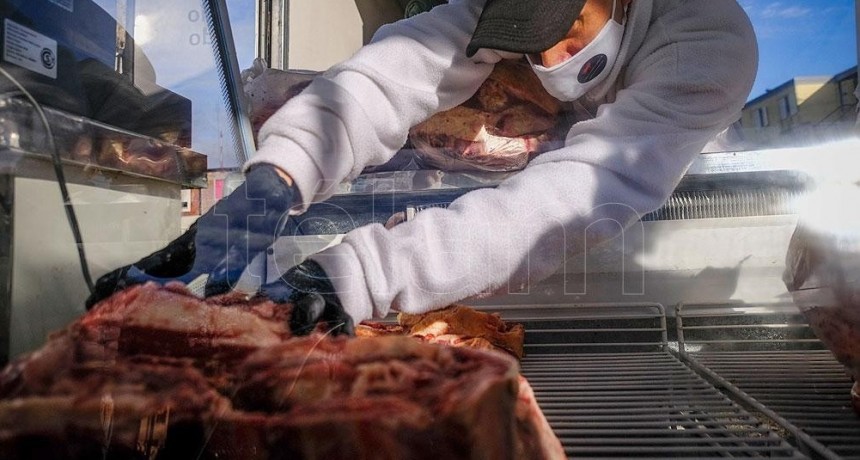 El Gobierno suspendió por 30 días las exportaciones de carne vacuna