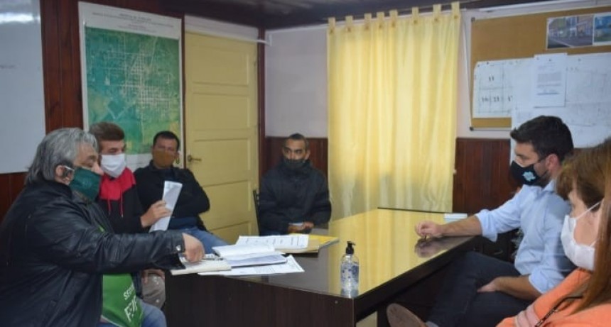 ACUERDO ENTRE GERARDO CHAPINO Y LOS EMPLEADOS MUNICIPALES