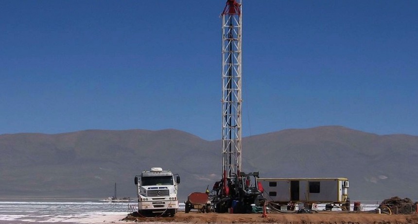 Nace YPF Litio para producir e industrializar un mineral clave en las nuevas tecnologías
