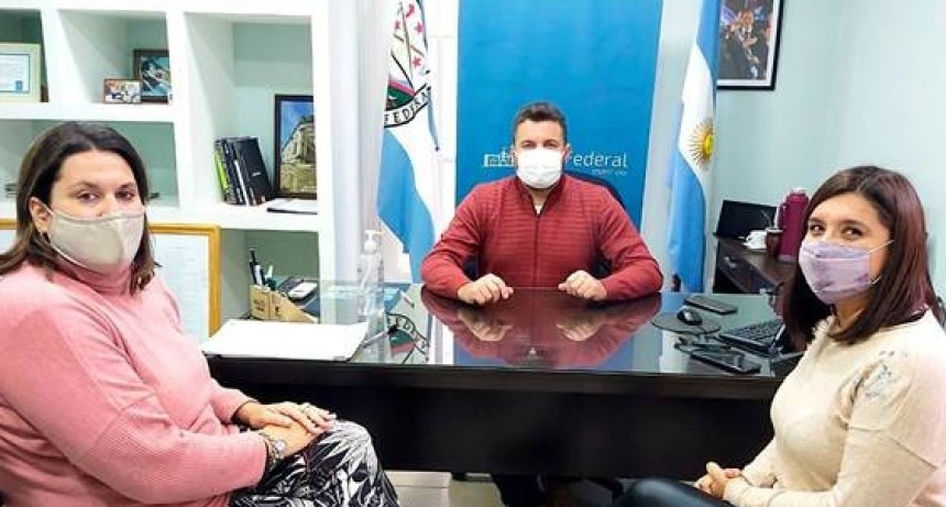 LA PROVINCIA FORTALECE LAS POLÍTICAS EN MATERIA DE GÉNERO CON LOS MUNICIPIOS