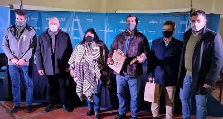 AYER VISITO FEDERAL ENRIQUE CRESTO, TITULAR DEL ENOHSA