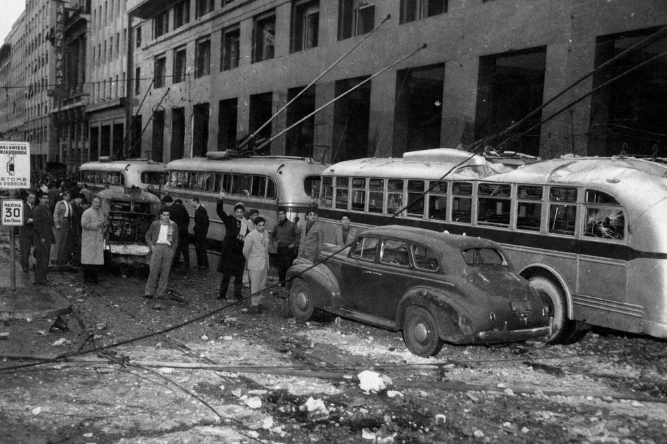 El bombardeo a la Plaza de Mayo del 16 de junio de 1955. EL MAYOR ATENTADO TERRORISTA