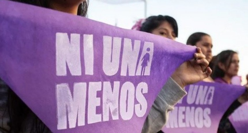 Marcha de Ni Una Menos en Congreso: jornada de protesta con reclamos de jubilados y pediatras del Garrahan
