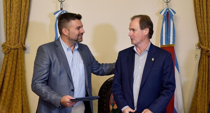 EL INTENDENTE PARTICIPA DE LA APERTURA DE SOBRES DEL PROGRAMA “PRIMERO TU CASA”