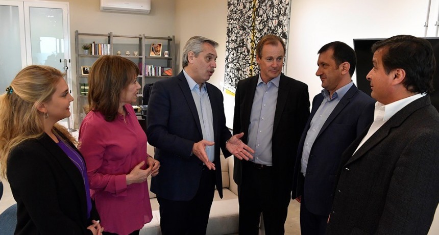 Alberto Fernández se reunió con Bordet y con los candidatos entrerrianos: confirmó que el martes visita Entre Ríos 