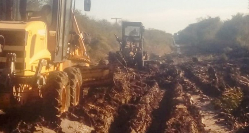 Vialidad trabaja en la recuperación de caminos secundarios y terciarios del departamento Federal