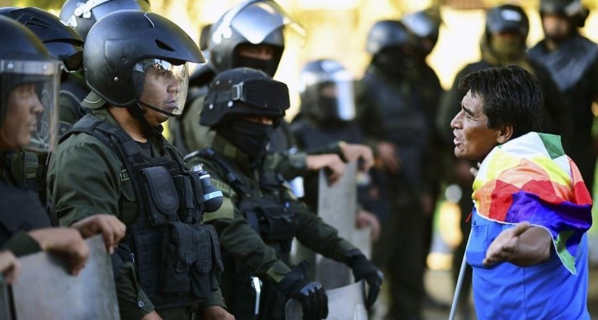 El gobierno denunció a Macri y varios de sus funcionarios por la colaboración con el golpe en Bolivia