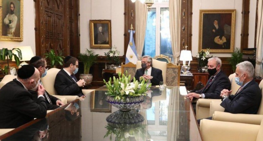 Alberto Fernández recibió a la conducción de AMIA, a pocos días del aniversario del atentado