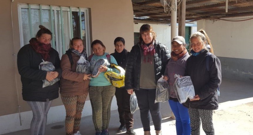 EL MUNICIPIO ENTREGÓ BORCEGOS A LAS CUADRILLAS DE BARRIDO