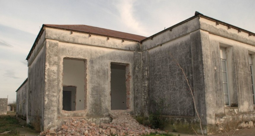 AVANZA LA OBRA EN EL EDICIFIO DEL EX HOSPITAL URQUIZA DE FEDERAL