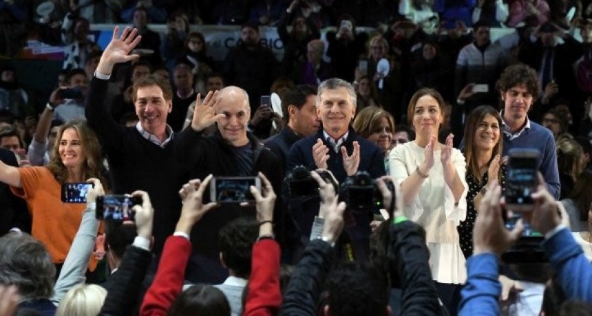 Eufórico y con fuerte arenga, y a los gritos,  Macri cerró campaña porteña: 