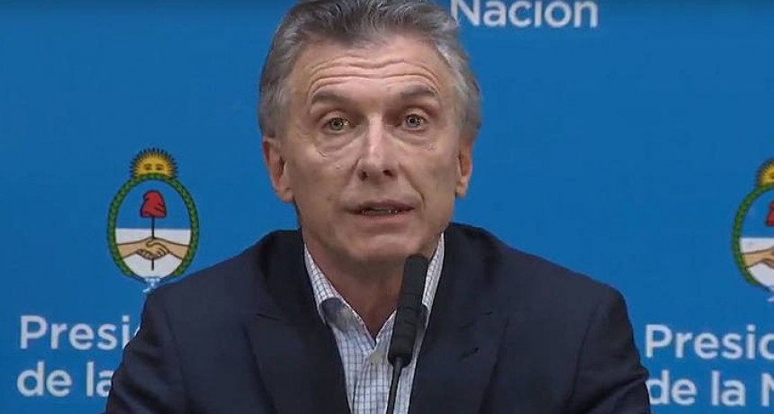 Macri culpó a los votantes por la estampida del dólar: 