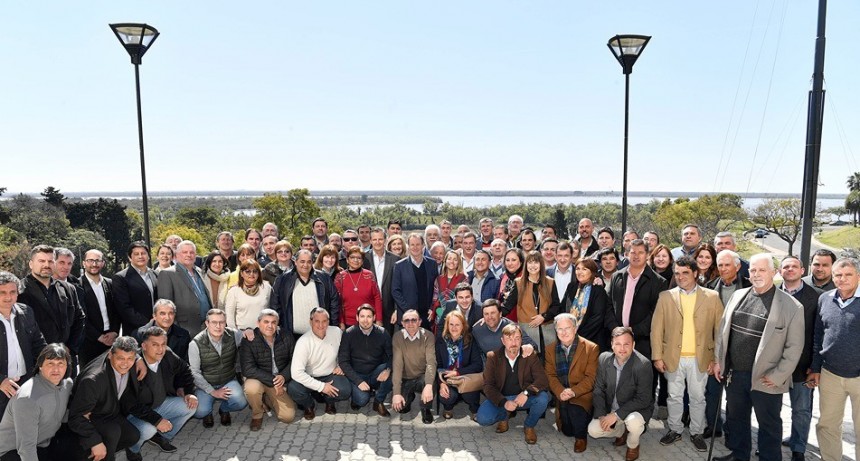 La Liga de Intendentes Justicialistas afirmó que “las medidas de Macri perjudican a los entrerrianos” 