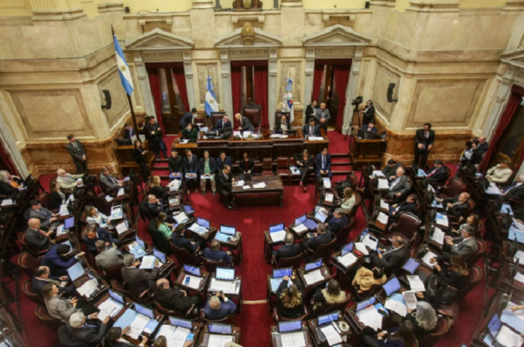 El Senado aprobó la nueva fórmula de movilidad jubilatoria y el Gobierno podría vetarla