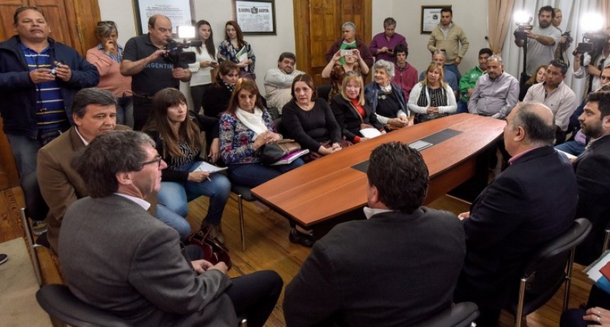 Con los haberes de septiembre los docentes y trabajadores públicos cobrarán un incremento de cinco puntos