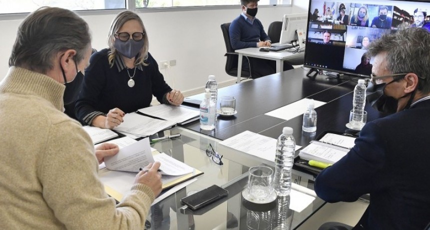 Provincia y Nación fortalecerán espacios de organizaciones y políticas de suelo urbano en todo el territorio entrerriano