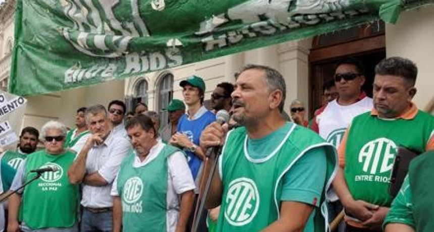 ATE insistió con la reapertura de paritaria y lamentó el retraso salarial que sufre el personal de la provincia