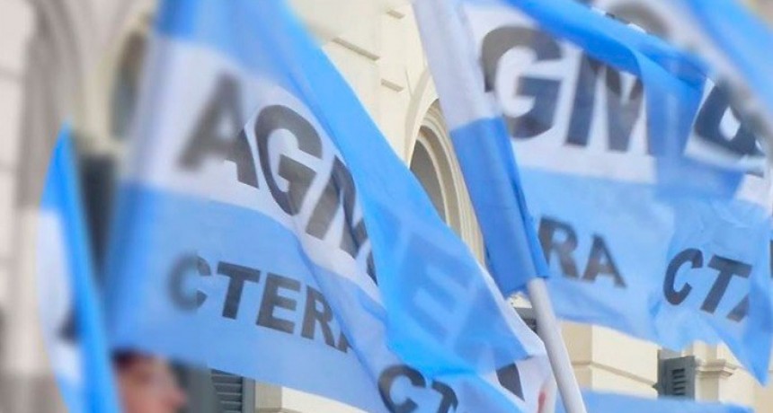 El Congreso de Agmer llamó a elecciones y le exigió al Gobierno la reapertura de la paritaria