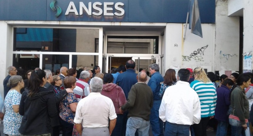 Plan de jubilación anticipada: a quiénes alcanzaría y cuál sería el requisito