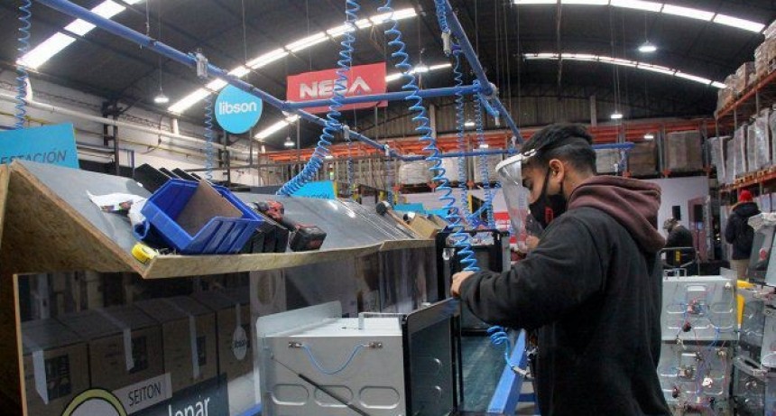 El Gobierno eleva el piso del impuesto a las Ganancias a $175.000