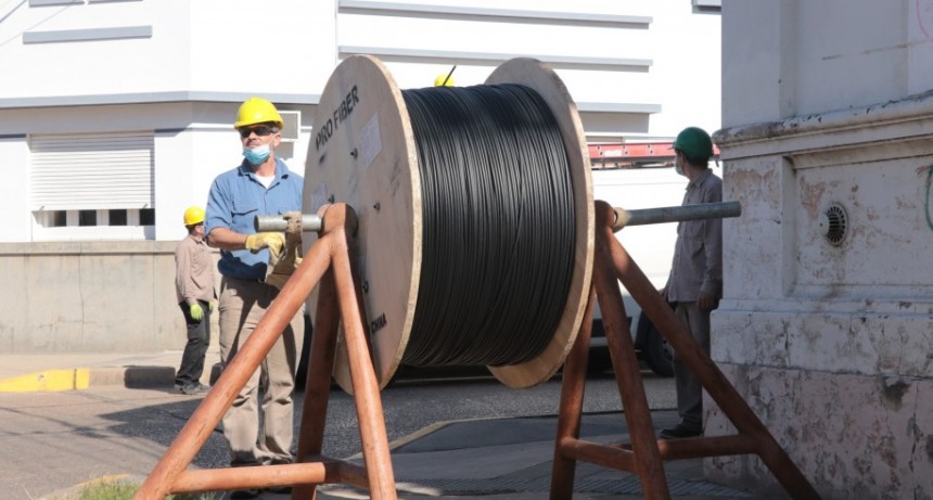 SON 3.600 LOS KILÓMETROS DE FIBRA ÓPTICA EN ENTRE RÍOS Y SE PROYECTA CONECTAR MÁS DE 600 INSTITUCIONES PÚBLICAS