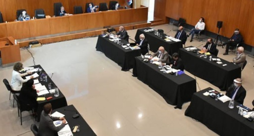 Urribarri cuestionó el desarrollo del juicio en su contra y aseguró que no existió delito y que demostrará su inocencia