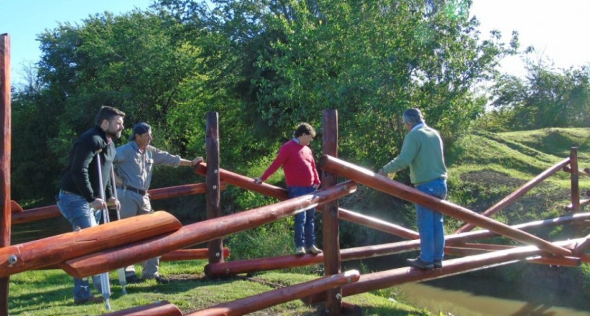 EL INTENDENTE RECORRIÓ OBRAS DEL CAMPING Y VIVIENDAS DE EMERGENCIA HÍDRICA 