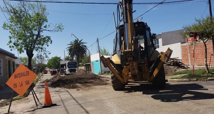 LA CONSTRUCTORA LUIS LOSI S.A. REPARA LOS DEFECTOS EN CALLE H. CÚNEO