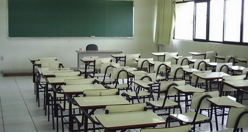 Gremios docentes iniciaron este miércoles un paro de 48 horas 